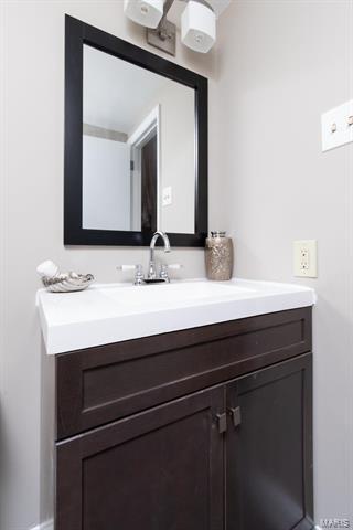 9365 Cinnabar, Saint Louis, MO 63126 photo 39