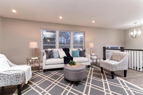 9365 Cinnabar, Saint Louis, MO 63126 photo 6