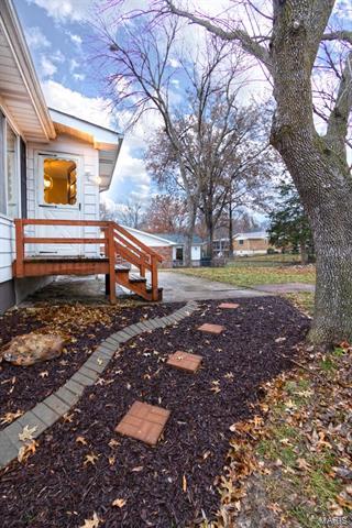 9365 Cinnabar, Saint Louis, MO 63126 photo 42
