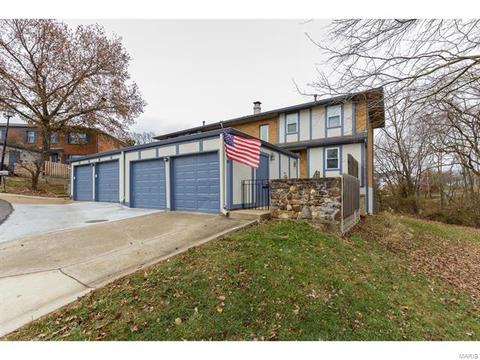 998 Conestoga Dr, Manchester, MO 63021 photo 1
