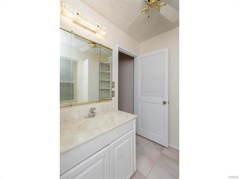 998 Conestoga Dr, Manchester, MO 63021 photo 17