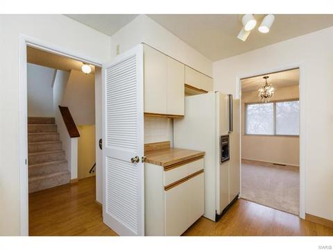 998 Conestoga Dr, Manchester, MO 63021 photo 13