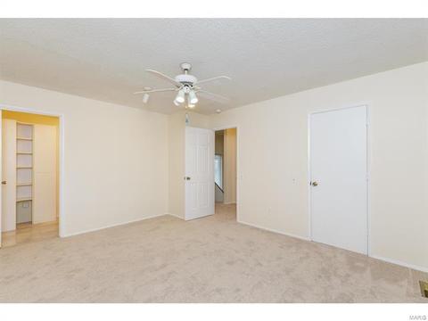 998 Conestoga Dr, Manchester, MO 63021 photo 6
