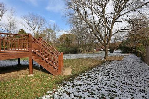 1048 Johanna Dr, Ballwin, MO 63021 photo 33
