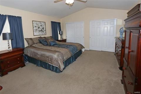 1048 Johanna Dr, Ballwin, MO 63021 photo 18