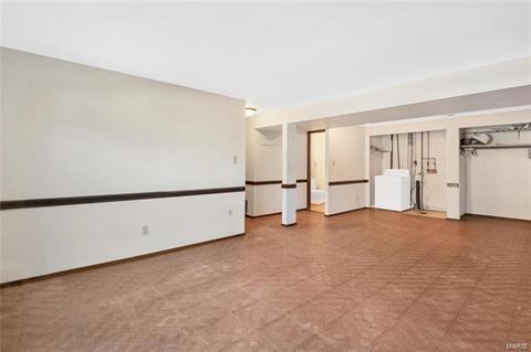 688 Walnut Point Ct, Ballwin, MO 63021 photo 22