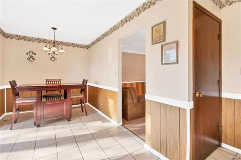 688 Walnut Point Ct, Ballwin, MO 63021 photo 12