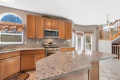 1208 Arbor Bluff Cir, Ballwin, MO 63021 photo 18