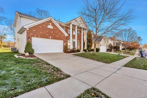 1208 Arbor Bluff Cir, Ballwin, MO 63021 photo 3