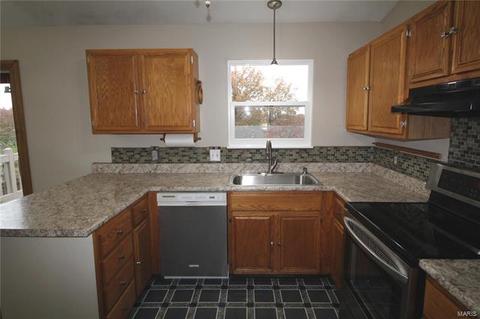 239 Rose Wind Dr, O'fallon, MO 63366 photo 8