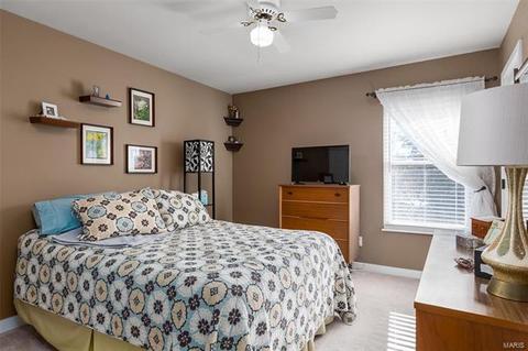 528 Big Timber Ln, O'fallon, MO 63368 photo 9