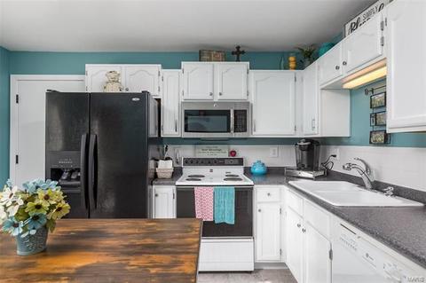 528 Big Timber Ln, O'fallon, MO 63368 photo 5