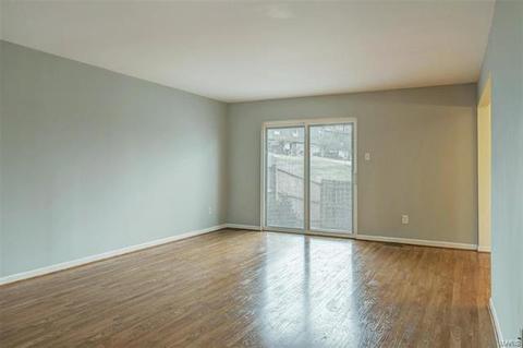 244 Glandore #D, Ballwin, MO 63021 photo 5