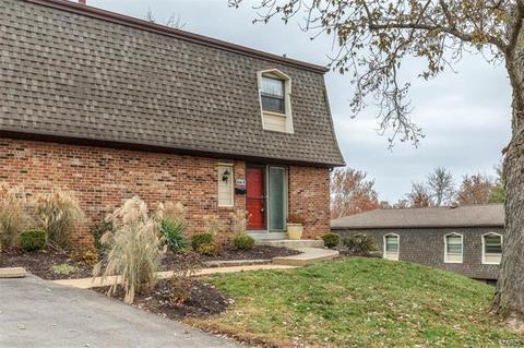 244 Glandore #D, Ballwin, MO 63021 photo 1