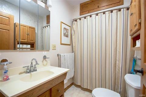 4432 Towers, Weldon Spring, MO 63304 photo 3