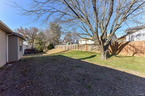 523 Chapparal Dr, O'fallon, MO 63368 photo 17