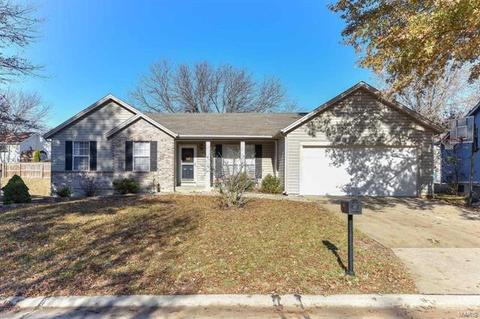 523 Chapparal Dr, O'fallon, MO 63368 photo 1