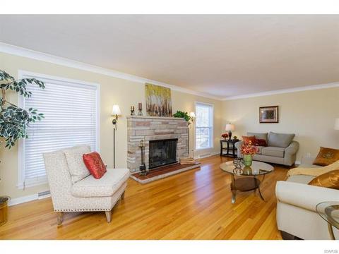 23 Baxter Ln, Chesterfield, MO 63017 photo 4