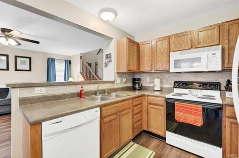 765 Homerun Dr, O'fallon, MO 63366 photo 8
