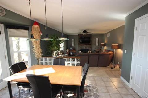 7108 Oak Stream Dr, O'fallon, MO 63368 photo 8