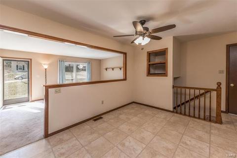 109 Hickory Hill Dr, Eureka, MO 63025 photo 9