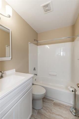 109 Hickory Hill Dr, Eureka, MO 63025 photo 18