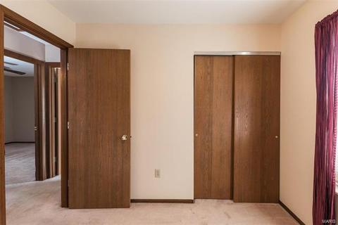 109 Hickory Hill Dr, Eureka, MO 63025 photo 16