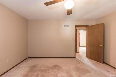 109 Hickory Hill Dr, Eureka, MO 63025 photo 12