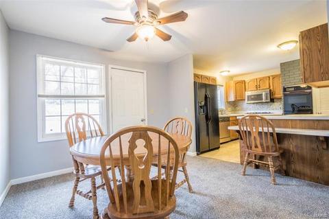 413 Montbrook, O'fallon, MO 63366 photo 5