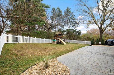 548 Kenilworth Ln, Ballwin, MO 63011 photo 24