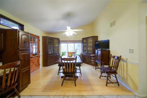 412 Bedford Ln, Ballwin, MO 63011 photo 12