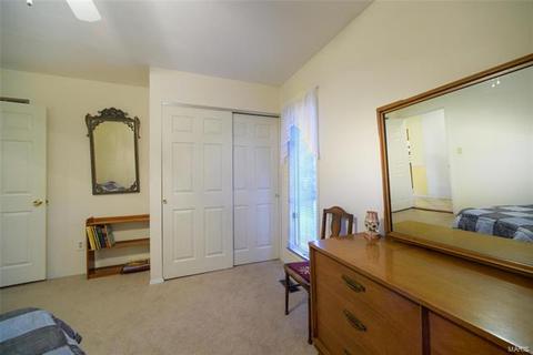 412 Bedford Ln, Ballwin, MO 63011 photo 32