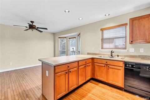 71 Brimstone Cor, O'fallon, MO 63366 photo 7