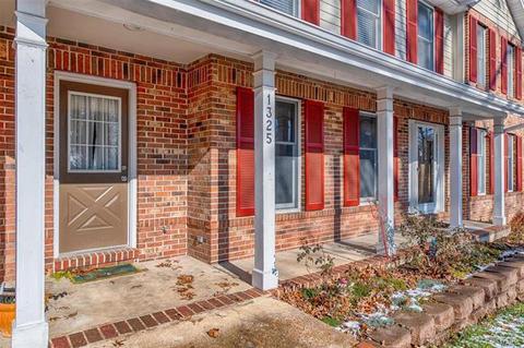 1325 Bridge Creek Trl, Ellisville, MO 63021 photo 2