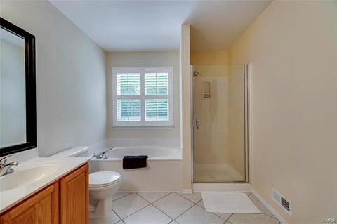 17286 Hilltop Ridge Dr, Eureka, MO 63025 photo 15