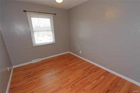808 Rauscher, Ballwin, MO 63011 photo 13