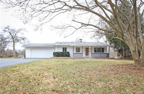 808 Rauscher, Ballwin, MO 63011 photo 1