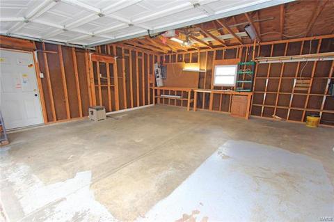 808 Rauscher, Ballwin, MO 63011 photo 29
