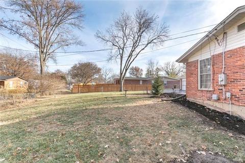 415 Monticello Dr, Ballwin, MO 63011 photo 24