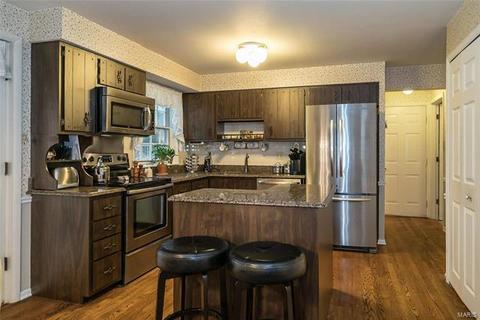 331 Oakleigh Woods Dr, Ballwin, MO 63011 photo 6