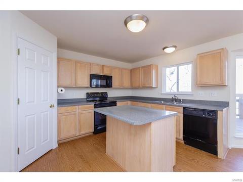9 Millers Ct, O'fallon, MO 63366 photo 11