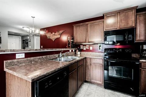 3100 Spring River Dr, O'fallon, MO 63368 photo 6