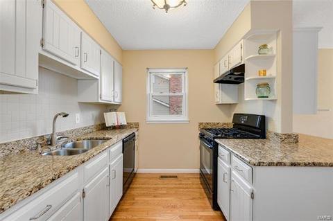 746 Galway Dr, Manchester, MO 63021 photo 5