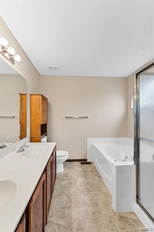 3598 Ruby Ln, Saint Charles, MO 63303 photo 14