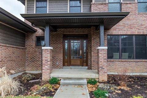 24 Baxter Ln, Chesterfield, MO 63017 photo 2