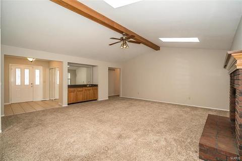 2013 Hackmann Estates Dr, Saint Charles, MO 63303 photo 15