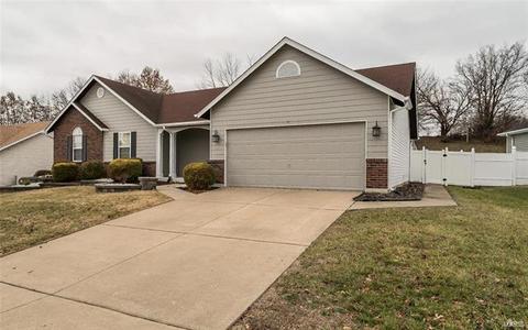 2013 Hackmann Estates Dr, Saint Charles, MO 63303 photo 5