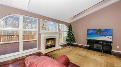 1041 Pebble Beach Dr, O'fallon, MO 63366 photo 7