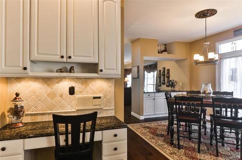578 Castle Ridge Dr, Ballwin, MO 63021 photo 11
