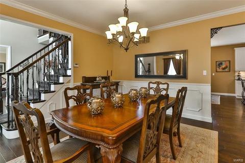 578 Castle Ridge Dr, Ballwin, MO 63021 photo 7